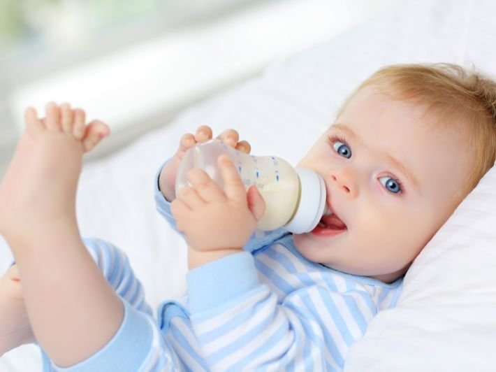 أعراض حساسية اللاكتوز للرضع